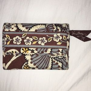 Vera Bradley Wallet “Slate Blooms” Pattern